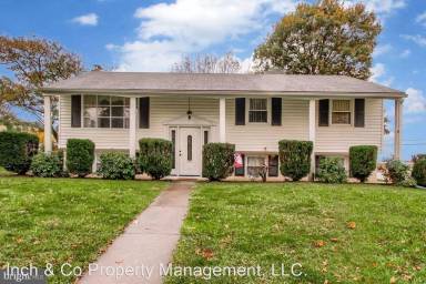 Main picture of 1808 Roxboro Rd