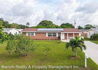 Main picture of 11761 80th Ave