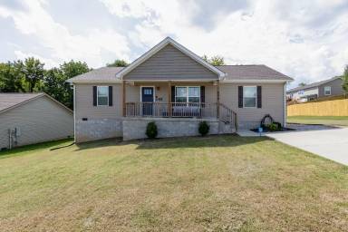 Main picture of 204 Northstone Dr
