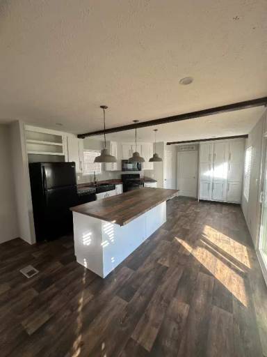 Main picture of Lansdowne Estates