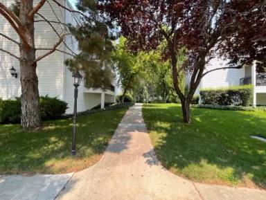 Main picture of 657 E 4065 S