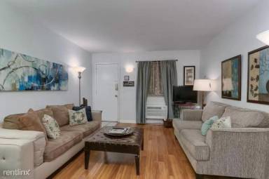 Main picture of Villager West Condominiums