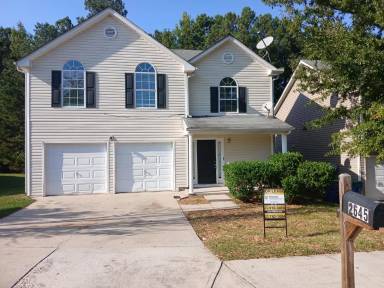 Main picture of 2645 Virginia Cv