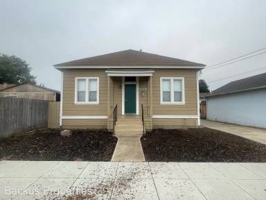 Main picture of 604 Capitol St