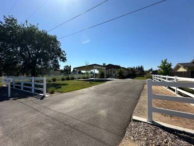 Main picture of 3160 French Ave