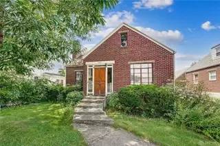 Main picture of 1631 S Smithville Rd