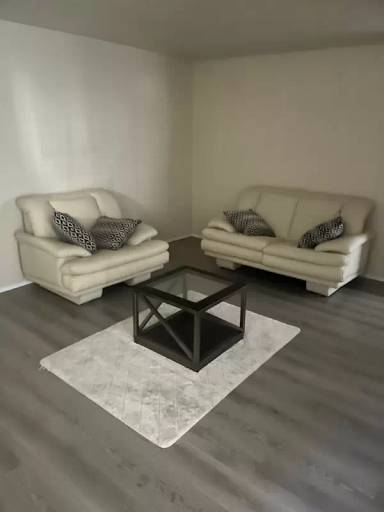 Main picture of 735 5th Ave