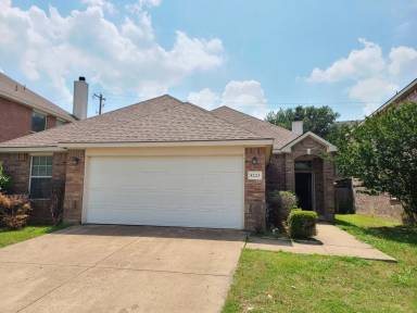 Main picture of 8223 Merriweather Dr