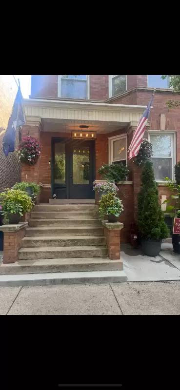 Main picture of 3421 S Lowe Ave