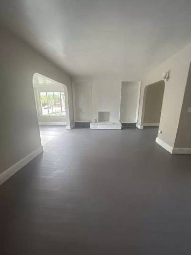 Main picture of 13317 Caine Ave