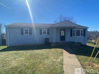 Main picture of 111 Hickman Ave