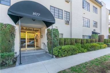Main picture of 1677 Westholme Ave