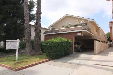 Main picture of 1161 Linden Ave