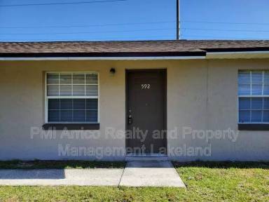 Main picture of 596 Hatfield Rd