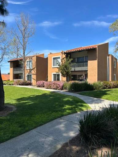 Main picture of 17141 W Bernardo Dr
