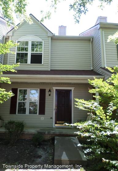 Main picture of 1615 Providence Blvd