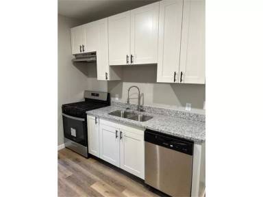 Main picture of 1023 17th Ave SE