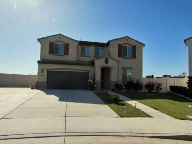 Main picture of 1004 Fortuna St
