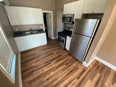 Main picture of 3024 Chicago Cir