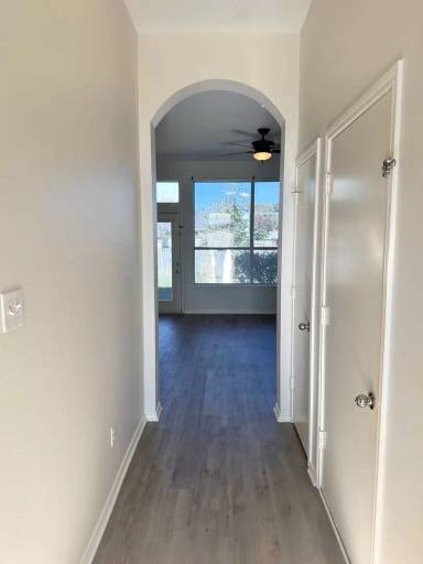 Main picture of 6992 La Hacienda Dr