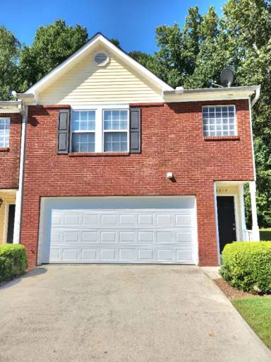 Main picture of 6212 Queen Meadow Dr SE