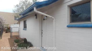 Main picture of 1166 N Rosemont Blvd