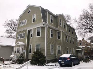 Main picture of 28 Vinton St