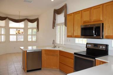 Main picture of 5812 Sandlewood Way