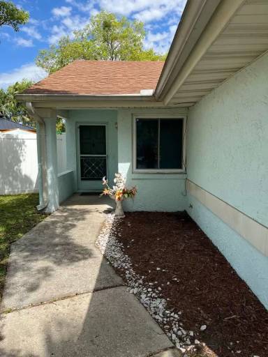 Main picture of 11373 Darlington Dr