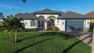 Main picture of 2549 SW 38th St