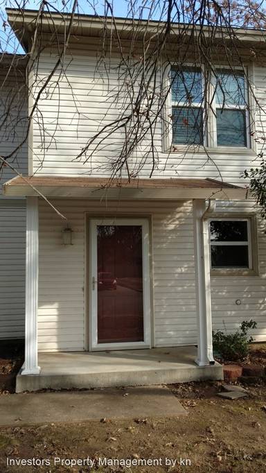 Main picture of 3309 S 58th St