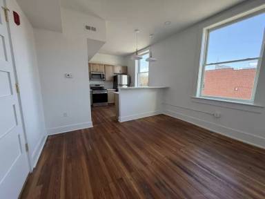 Main picture of 901 5th St