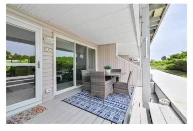 Main picture of 400 E Brigantine Ave