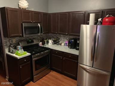 Main picture of 716 Meadowridge Dr