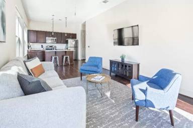 Main picture of 79 Commerce Apartments