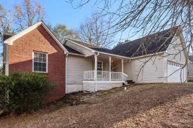 Main picture of 7134 Hazelwood Dr