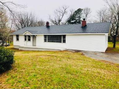 Main picture of 205 Rhett St