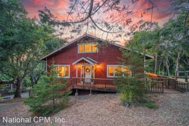 Main picture of 131 Recreation Dr