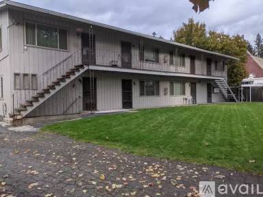 Main picture of 331 S Coeur Dalene St