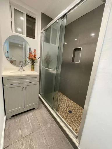 Main picture of 848 Edinburgh St