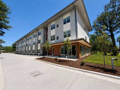 Main picture of 3803 Peachtree Ave