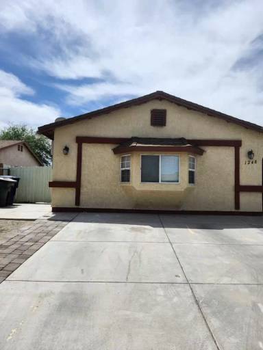 Main picture of 1248 Camino del Rio