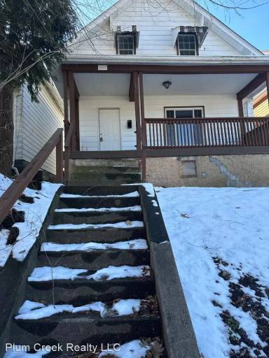 Main picture of 1415 Orchard Ave