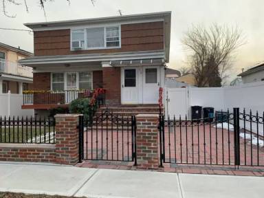 Main picture of 216 Garretson Ave