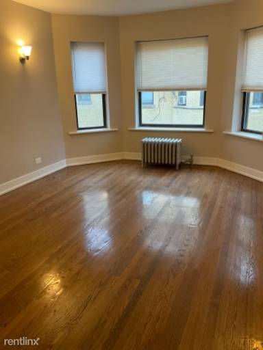 Main picture of 7317-7325 S East End Ave Apartments