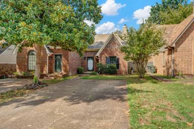 Main picture of 4181 Hickory Grove Dr