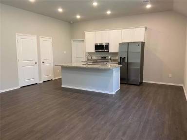 Main picture of 801 Crystal River Rd