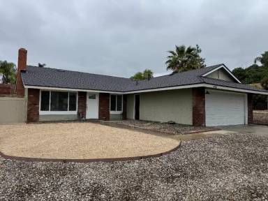 Main picture of 24432 Chippewa Trl