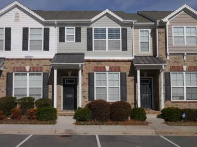 Main picture of 5515 Farm House Trl