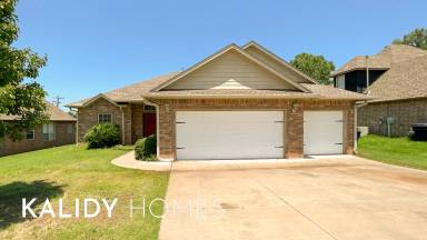 Main picture of 2709 Green Canyon Dr